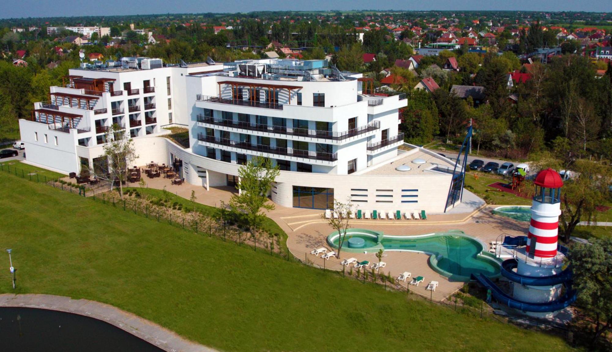 Vital Hotel Nautis Gárdony Exterior photo
